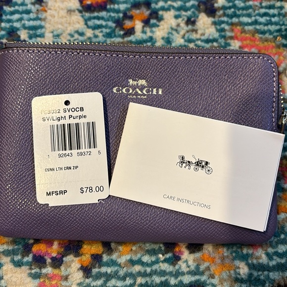 Coach Wristlet - Picture 6 of 6